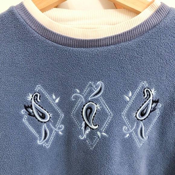 Vintage Embroidered Fleece - Picture 3 of 6